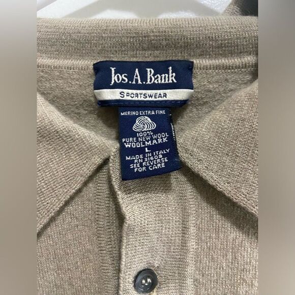 Bundle 3 for $50 | Vtg Joseph A Bank Merino Wool collared sweater - Picture 2 of 4
